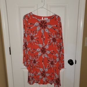 Crown and Ivy Bell Sleeve Size 12 Dress